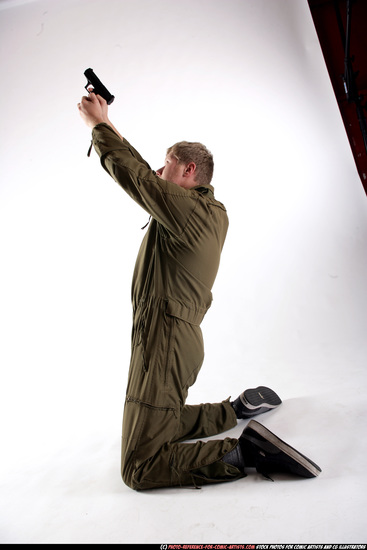 Man Young Average White Fighting with gun Kneeling poses Army