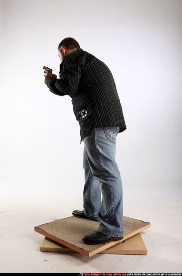 Man Adult Chubby White Fighting with gun Standing poses Casual