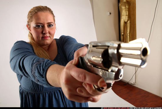 Woman Adult Chubby White Fighting with gun Standing poses Casual