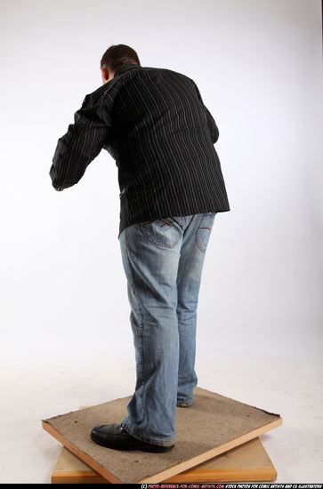 Man Adult Chubby White Fighting with knife Standing poses Casual