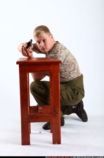 Man Adult Average White Fighting with gun Kneeling poses Army