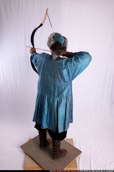 Woman Adult Average White Fighting with bow Standing poses Army