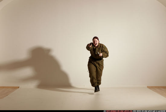 Woman Adult Average White Fighting with gun Moving poses Army