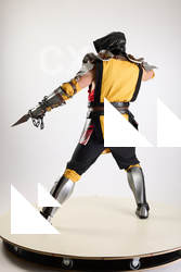 Yelvik Cosplay Scorpion Fighting Pose Dagger 03