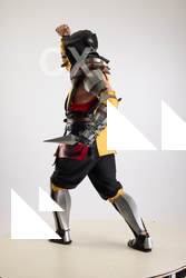 Yelvik Cosplay Scorpion Fight Pose 004