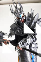 Yelvik Cosplay LichKing Fight Pose With Mace 011