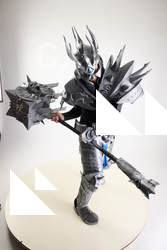 Yelvik Cosplay LichKing Fight Pose With Mace 012