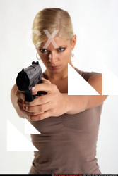 Iva aiming pistol female
