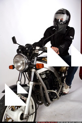 JANISONE-RIDING-LEANING