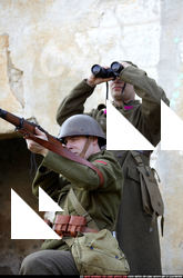 ww1-unit-observing-aiming