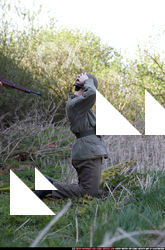 ww2-infantry-guarding-prisoner