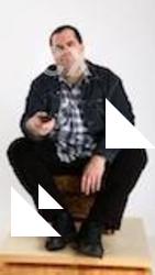 SLAVOJ SITTING TV-REMOTE CONTROL