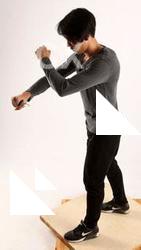 keiji-knife-front-stab