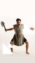 Wolff-medieval-axe-pose1