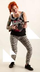 zora-tommygun-pose4-shooting