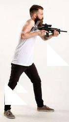 oscar-smg-m4a1-pose2