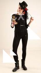 victoria-steampunk-phone-pose1