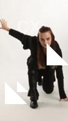 ANGELIA KNEELING POSE SITH