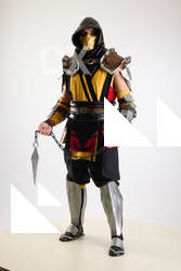 Yelvik Cosplay Scorpion Pose