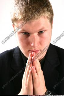 decision-pray-close-up