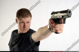 shooter-aiming-pistol