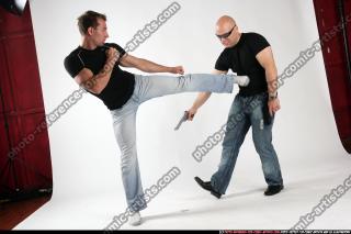 fight-middle-kick