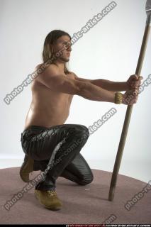 barbarian-kneeling-spear