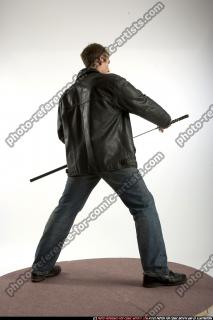 streetfighter-unsheating-sword