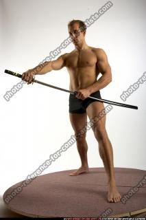streetfighter-unsheating-sword