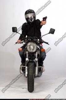 JANISONE BIKER SHOOTING FRONT PISTOL 13.JPG