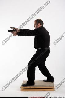 Matej-shooting-dual-pistols