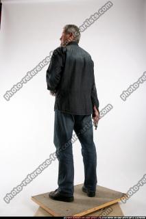 2009 03 JINDRICH REVOLVER POSE1 03 C.jpg