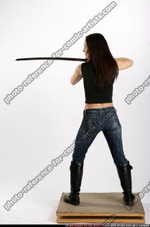 2009 05 JESSICA DEFEND POSE KATANA 04 B.jpg