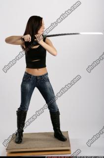 2009 05 JESSICA DEFEND POSE KATANA 00 B.jpg