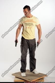 2009 08 JOHNNY DUAL PISTOLS POSE1 07 B.jpg