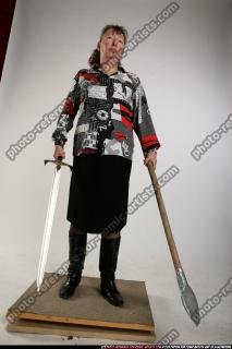 2009 10 PAULA STANDING SWORD SPEAR 00 C.jpg