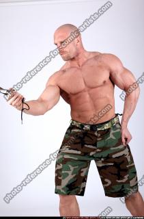 armyman-knife-front-stabbing