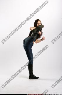 2010 01 JESSICA HIGH KICK 02.jpg