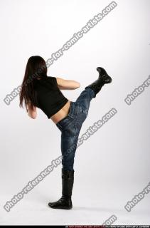 2010 01 JESSICA HIGH KICK 05.jpg