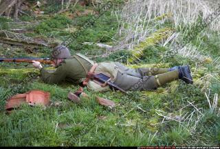 2010 03 WW1 INFANTRY LAYING AIMING RIFLE 02.jpg