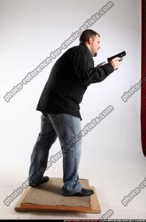 daniel-dual-pistols-pose2