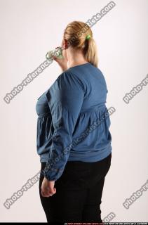 2010 05 BRITNEY STANDING DRINKING BOTTLE 03