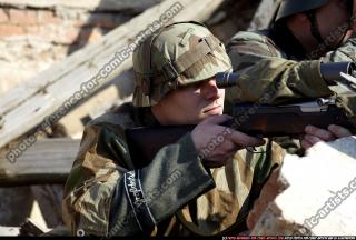 2010 08 WW2 UNIT IN COVER OBSERVING1 06.jpg
