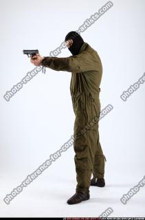 2010 11 JANISONE SOLDIER STANDING SHOOTING PISTOL 01