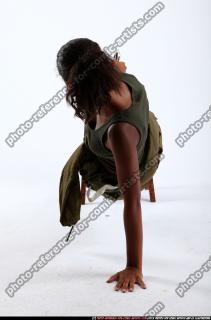 2010 11 JENNA MIDAIR POSE 01