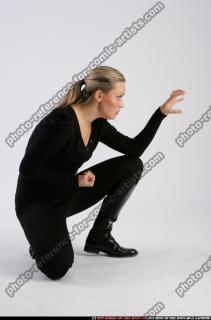 martha-kneeling-magic-trick
