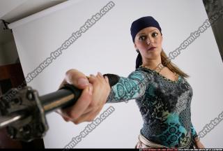 2011 03 PIRATE WOMAN POINTING SWORD 08