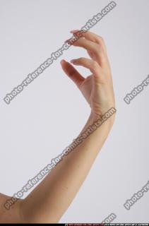 hand-female-poses2