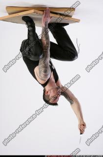 brawler-knife-upside-down-pose