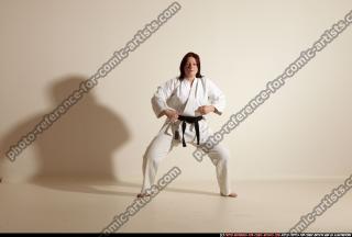 2011 05 MICHELLE SMAX KARATE POSE2 06